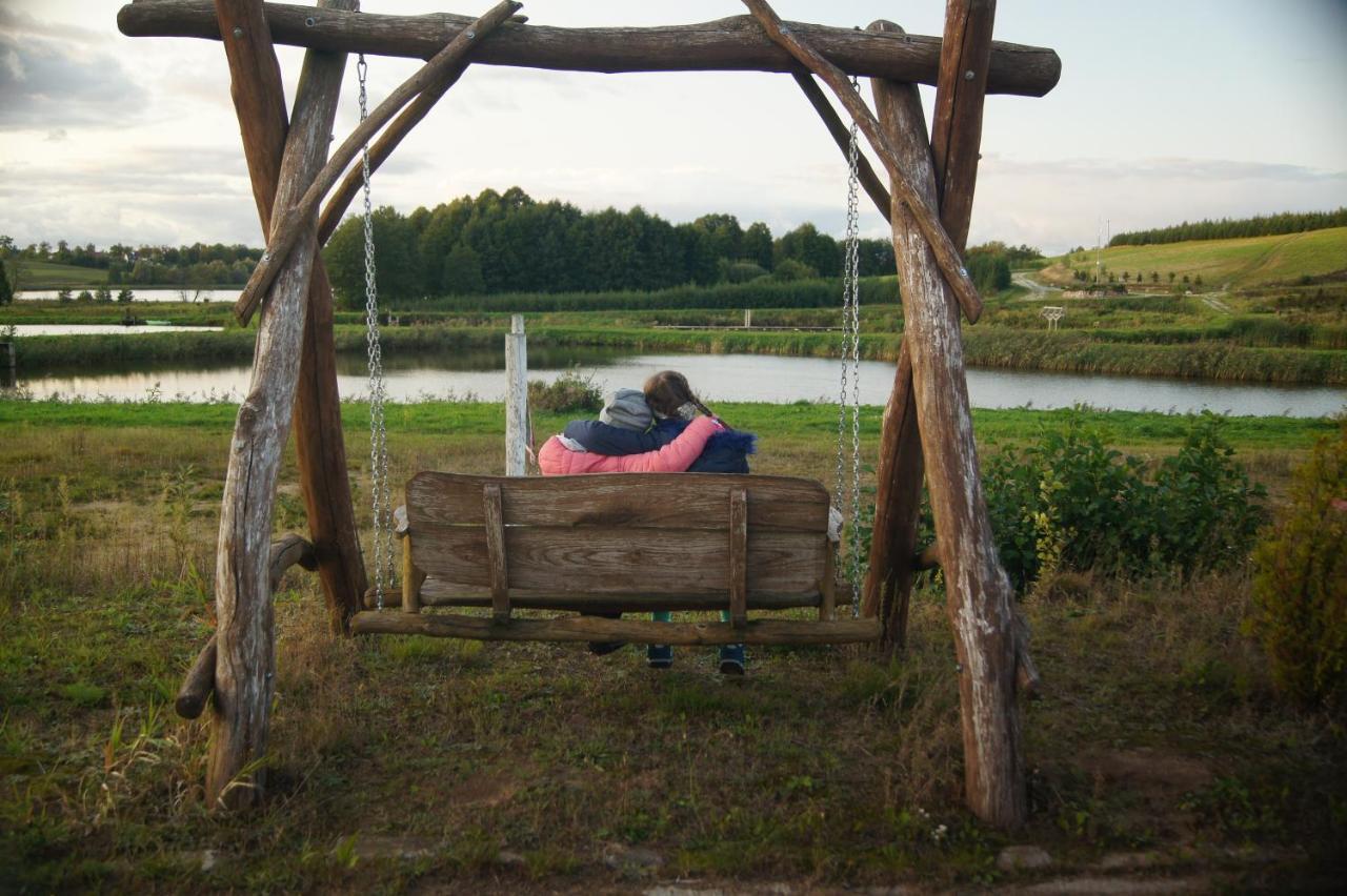 Ksiaznik Mila Przystanヴィラ エクステリア 写真
